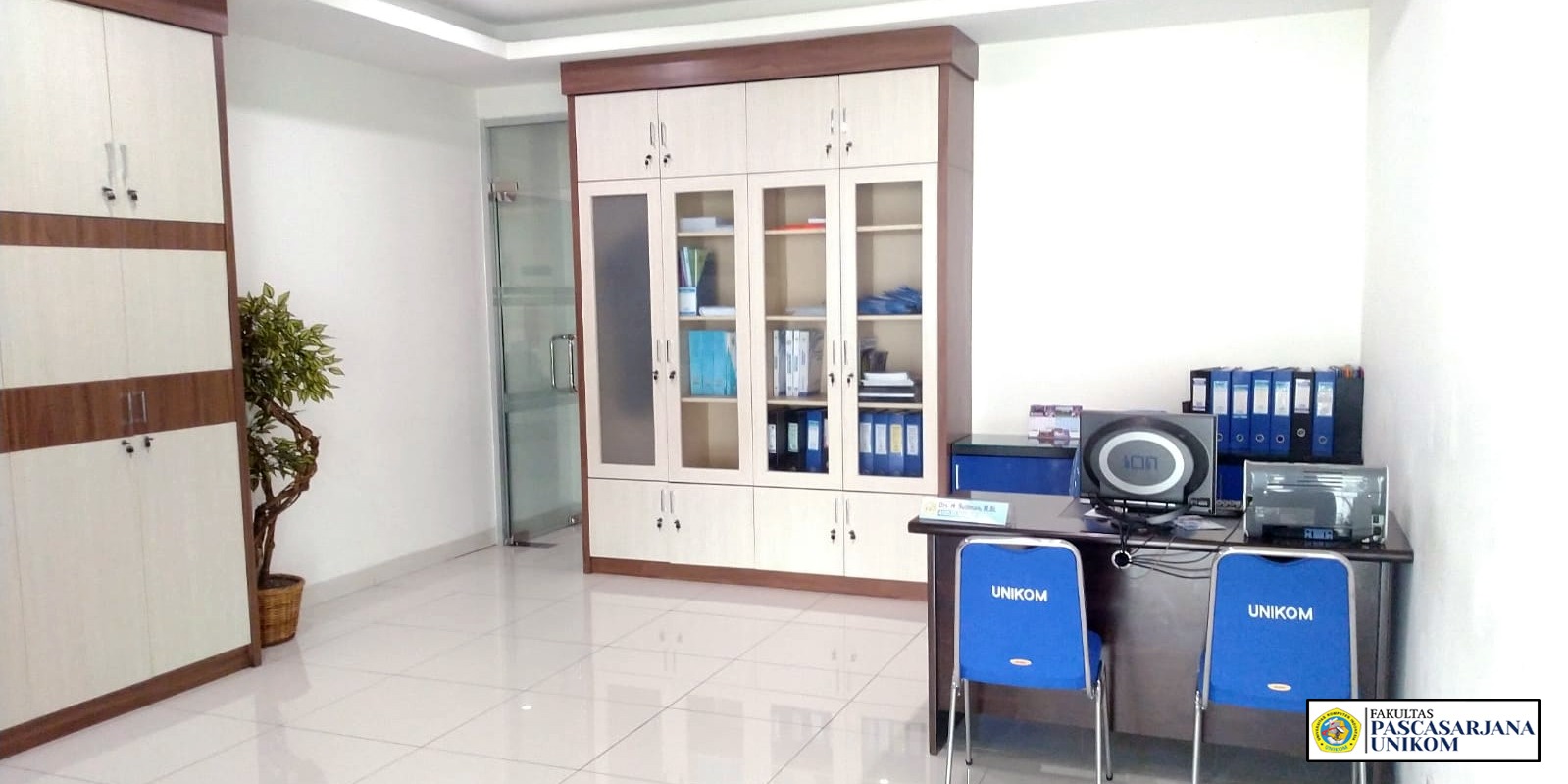 RUANG KEPALA BIRO PASCASARJANA COMPRESS 02